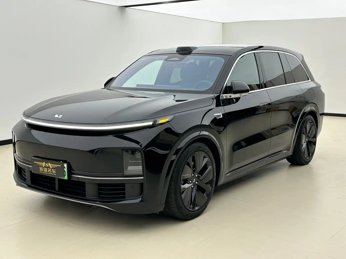 Li Auto Li L8 2023 Pro