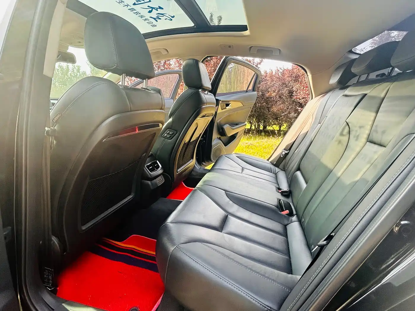 Hongqi H5 2022 Classic 1.8T Auto Smart Connect Flagship Enjoyment Edition фото 6