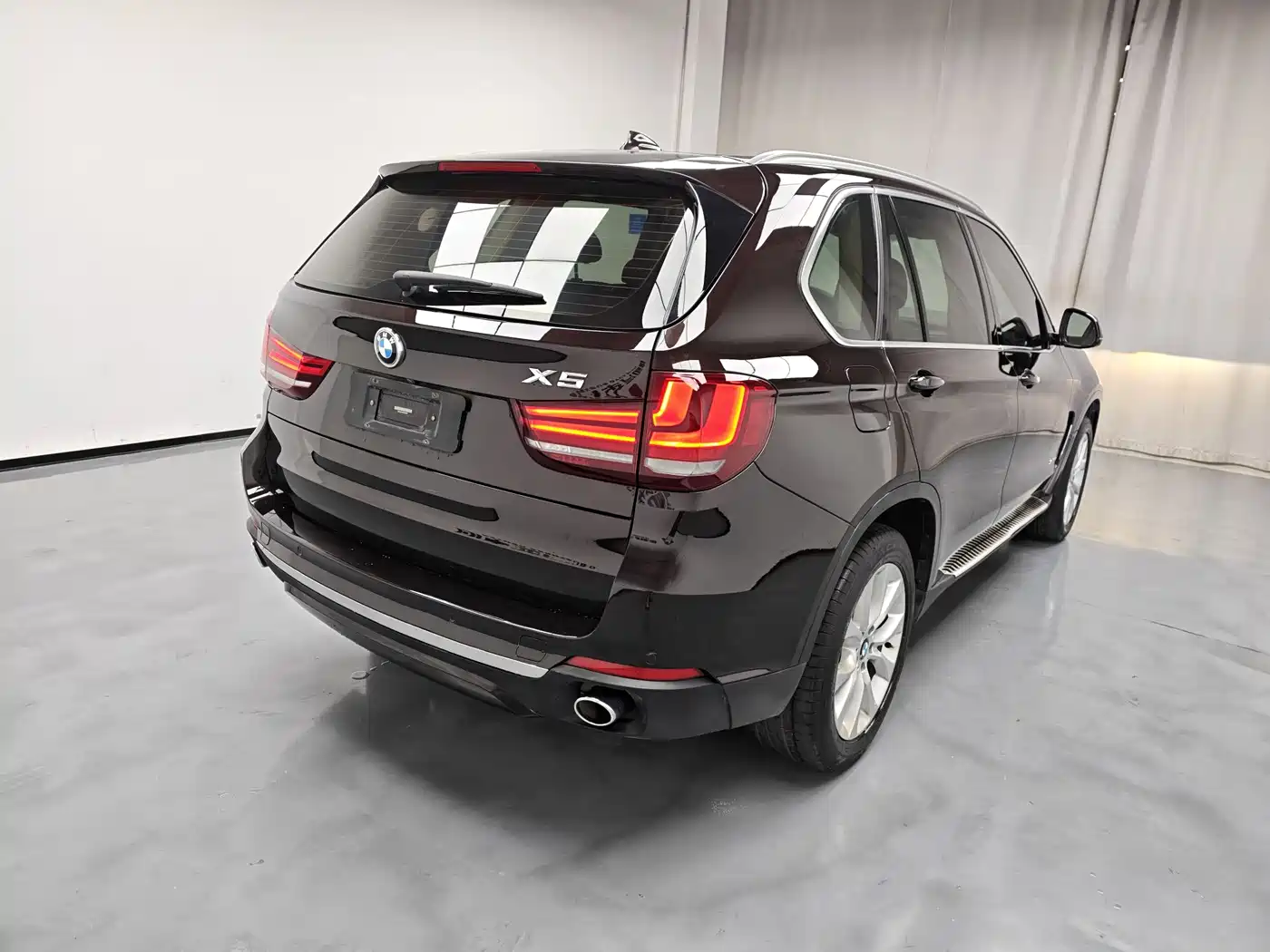 BMW X5 (Import) 2017 xDrive28i фото 14