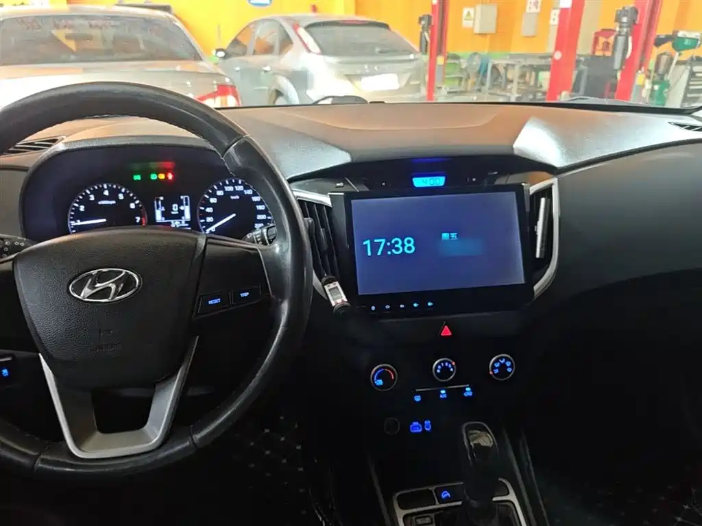 Hyundai Beijing Hyundai ix25 2015 1.6L Automatic 2WD Smart GLS фото 10