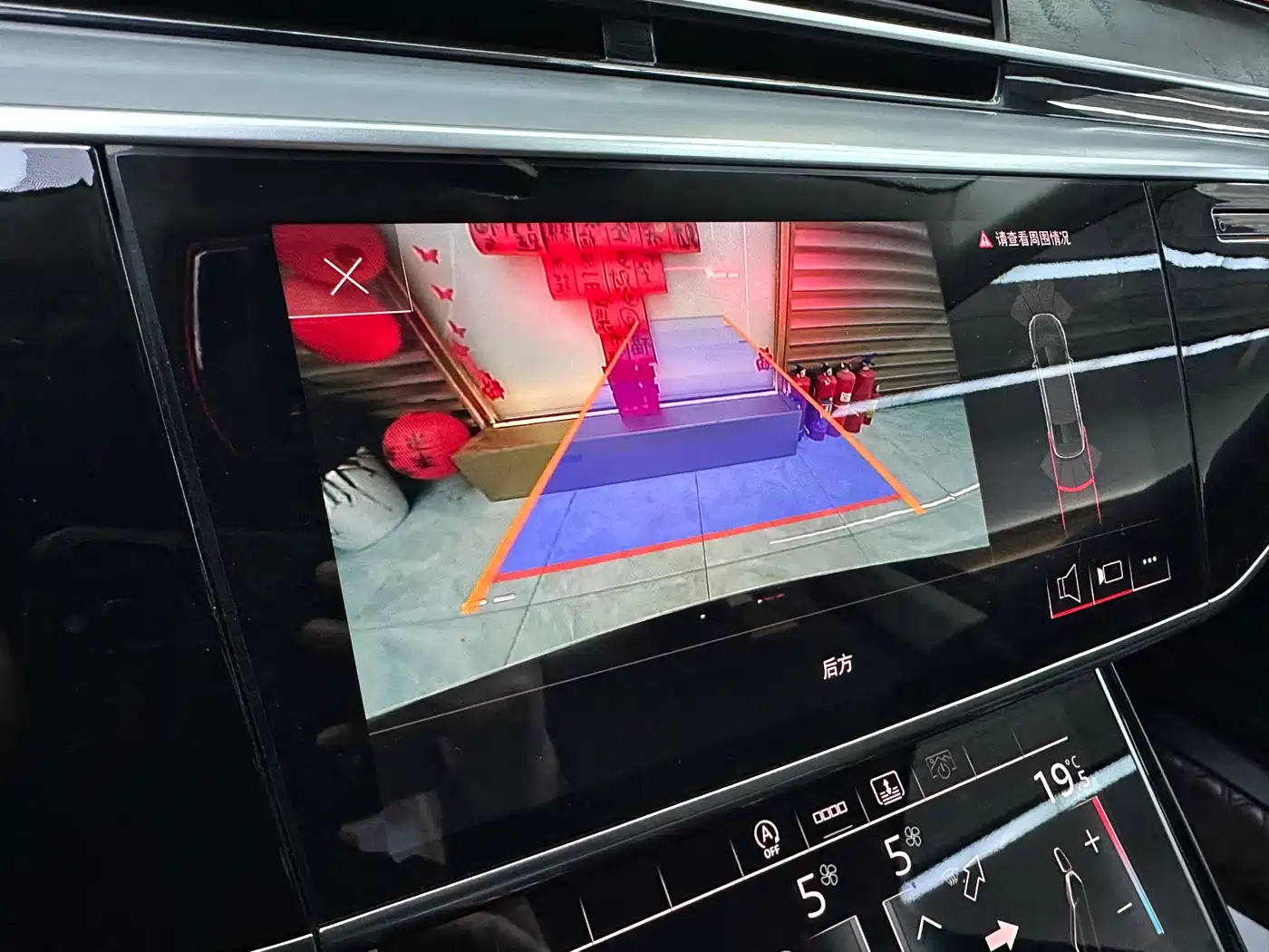 Audi A8 2021 A8L 50 TFSI quattro Comfort фото 9