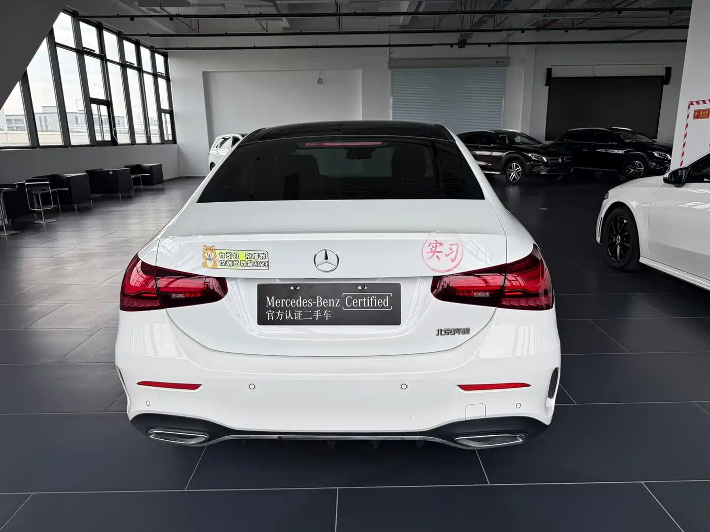 Mercedes-Benz A-Class 2024 A 200 L Fashion Edition фото 5