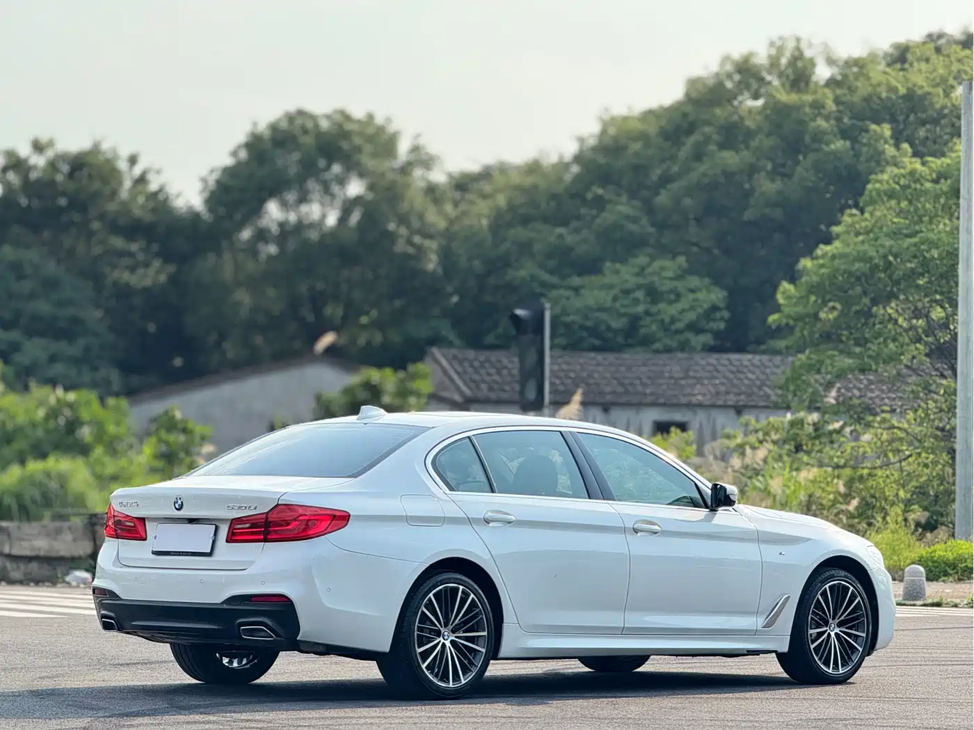 BMW 5 Series 2020 530Li Exclusive M Sport Package фото 19