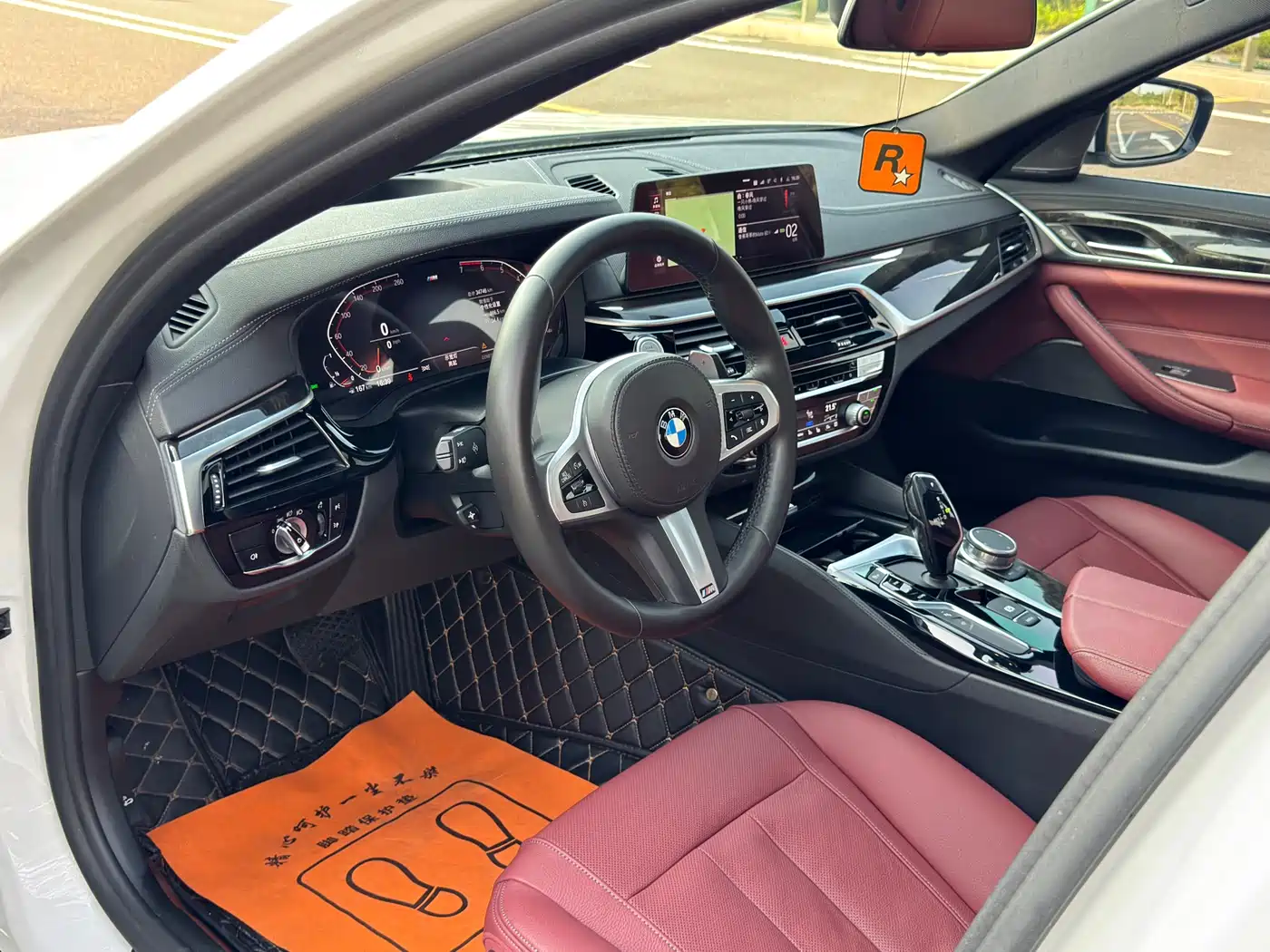 BMW 5 Series 2020 530Li Exclusive M Sport Package фото 10