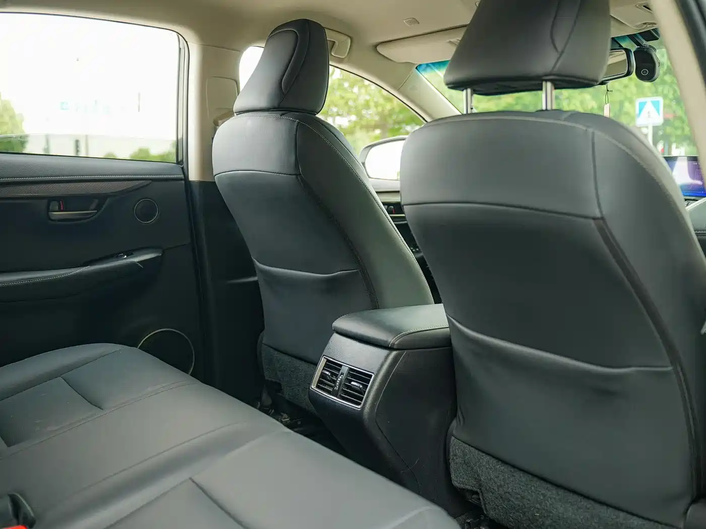 Lexus NX 2018 Model 300 FWD Fengxing Edition фото 10
