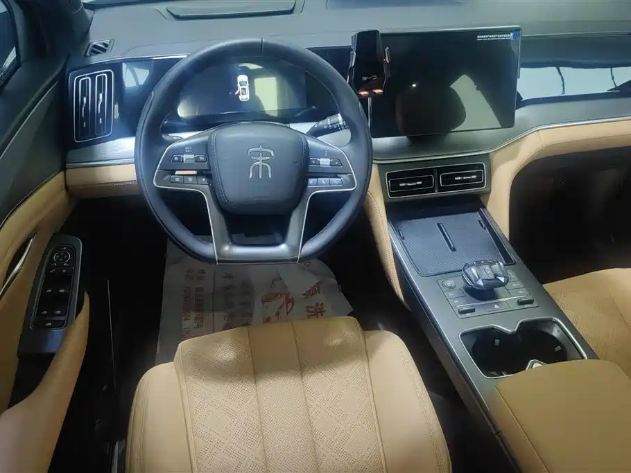BYD Song L DM-i 2024 112km Leading Edition фото 15