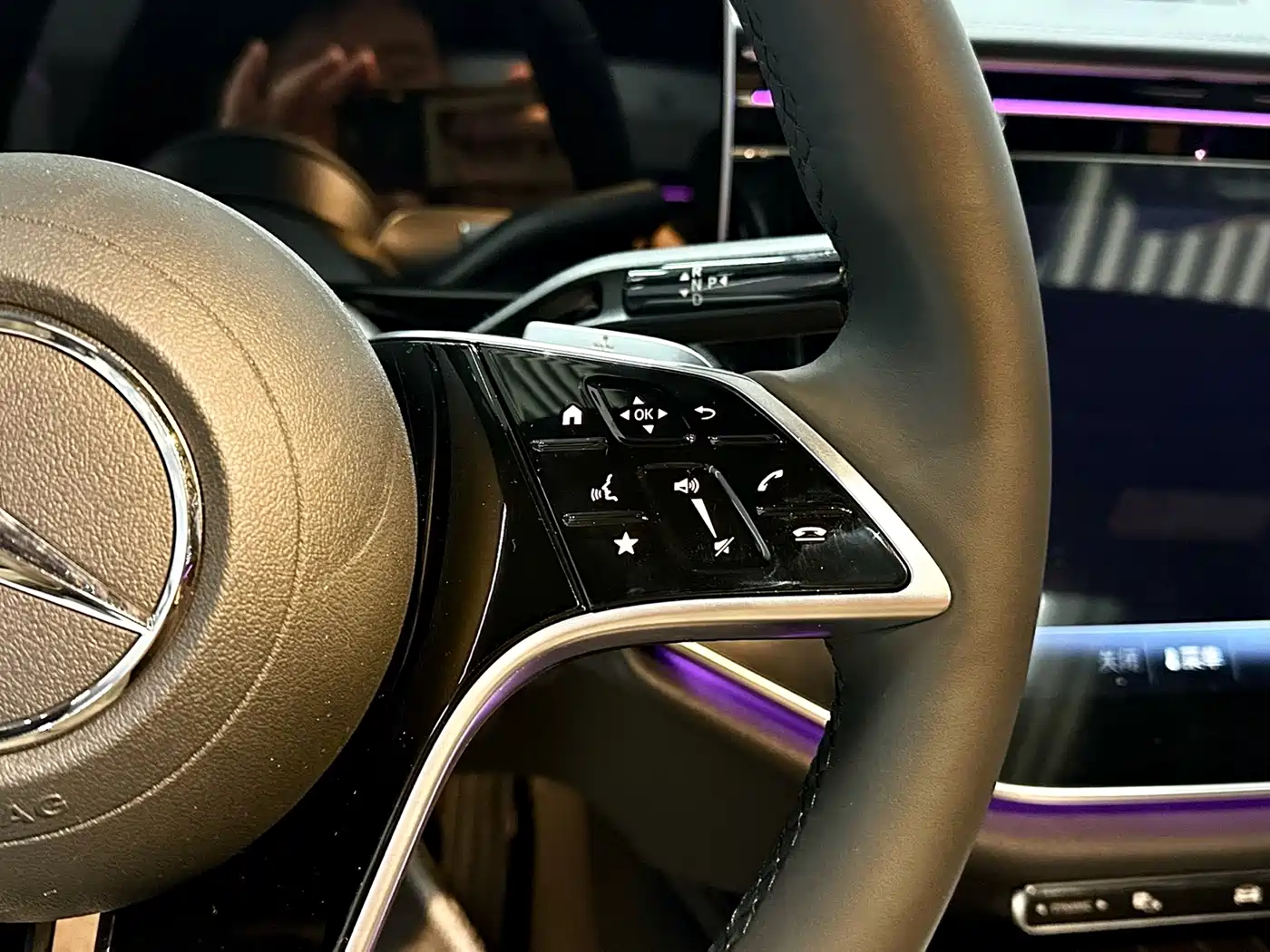 Mercedes-Benz E-Class 2025 E 300 L Luxury фото 14