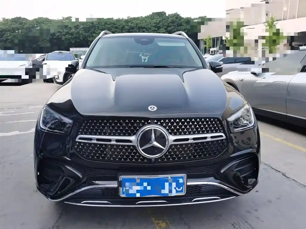 Mercedes-Benz GLE 2025 GLE 350 4MATIC Fashion фото 5