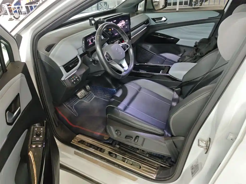 Volkswagen ID.4 X 2023 Pure Smart Edition фото 16