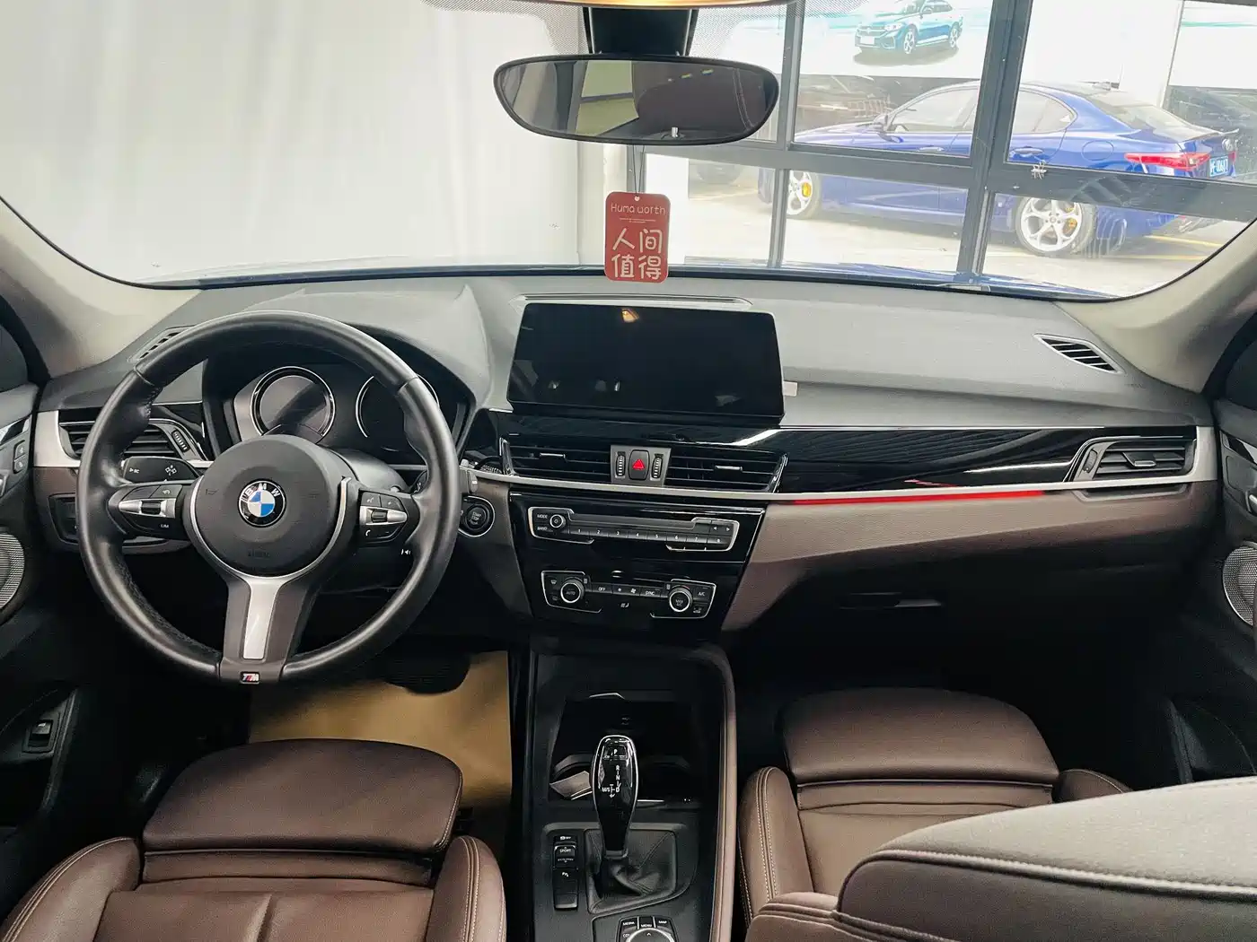 BMW X1 2022 sDrive25Li Leading фото 7