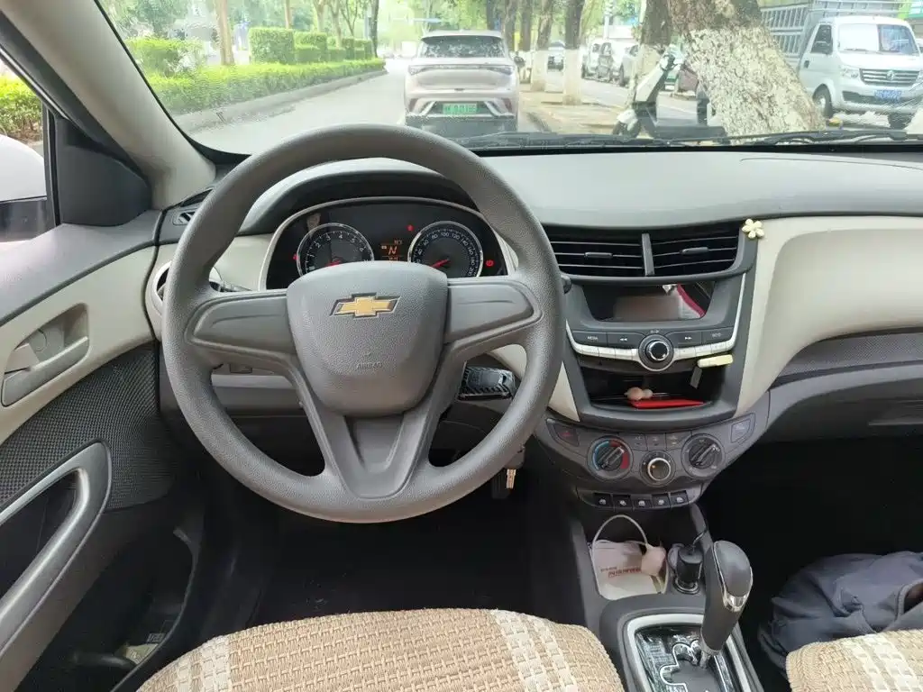 Chevrolet Sail 2017 2015 Sail 3 1.3L AMT Ideal Edition