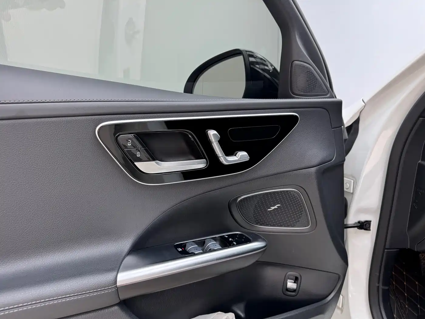 Mercedes-Benz C-Class 2022 C 260 L Sport Edition фото 9