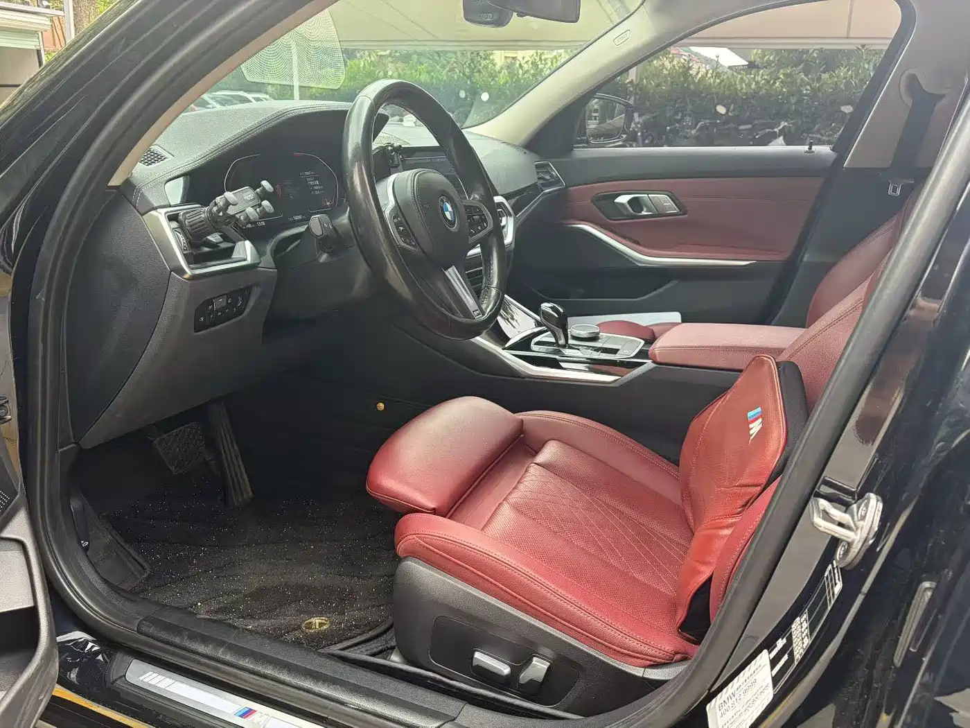BMW 3 Series 2022 320Li M Sport Package фото 4