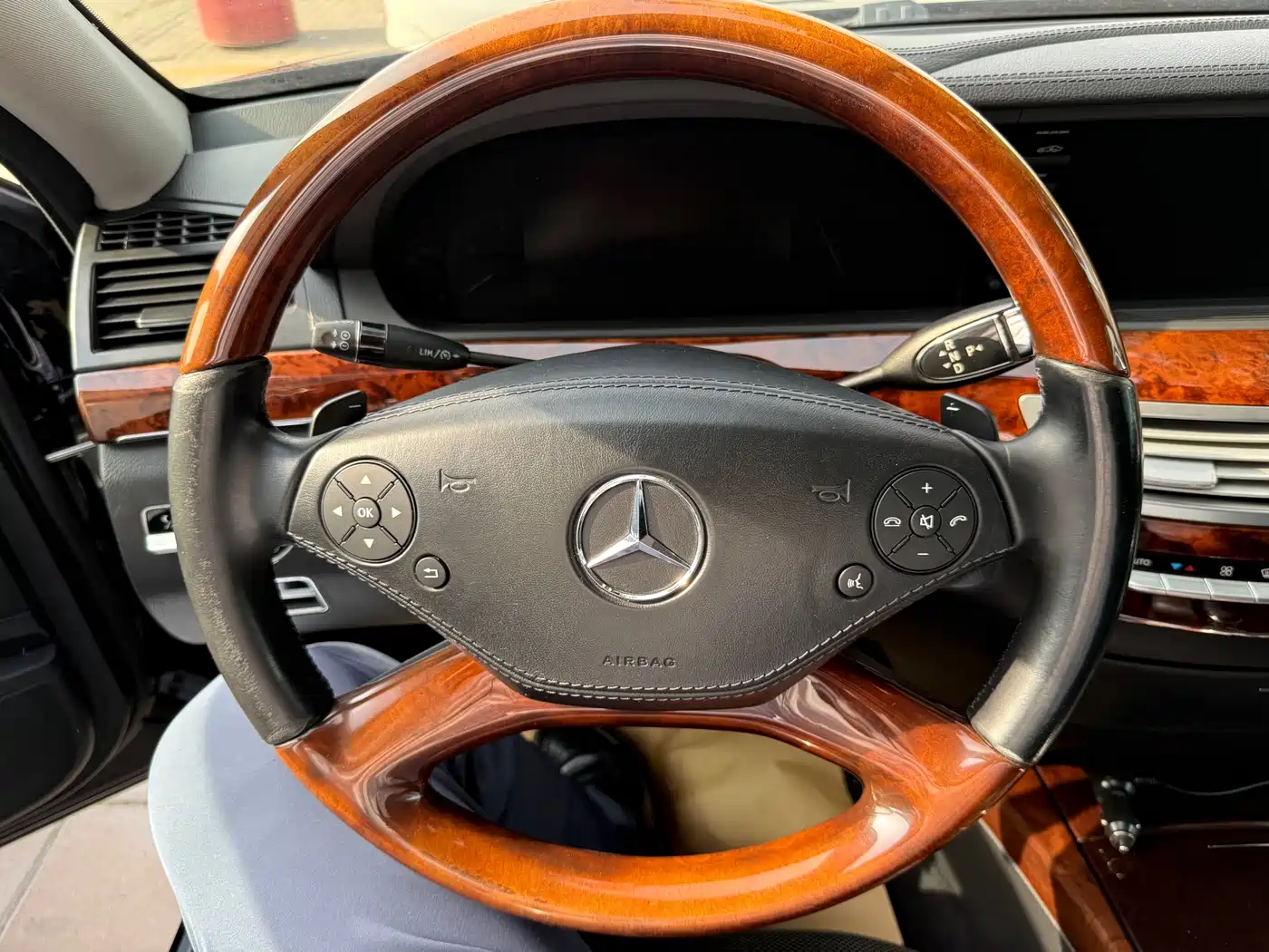 Mercedes-Benz S-Class 2010 S 350 L 4MATIC фото 6