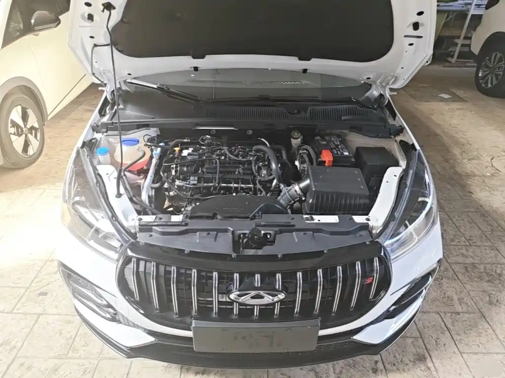 Chery Arrizo 5 2025 2024 1.5L CVT Trend