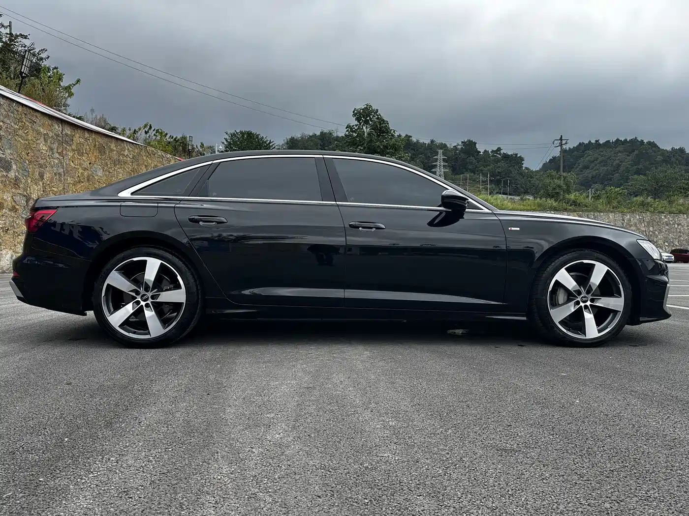 Audi A6L 2023 40 TFSI Luxury Dynamic фото 12