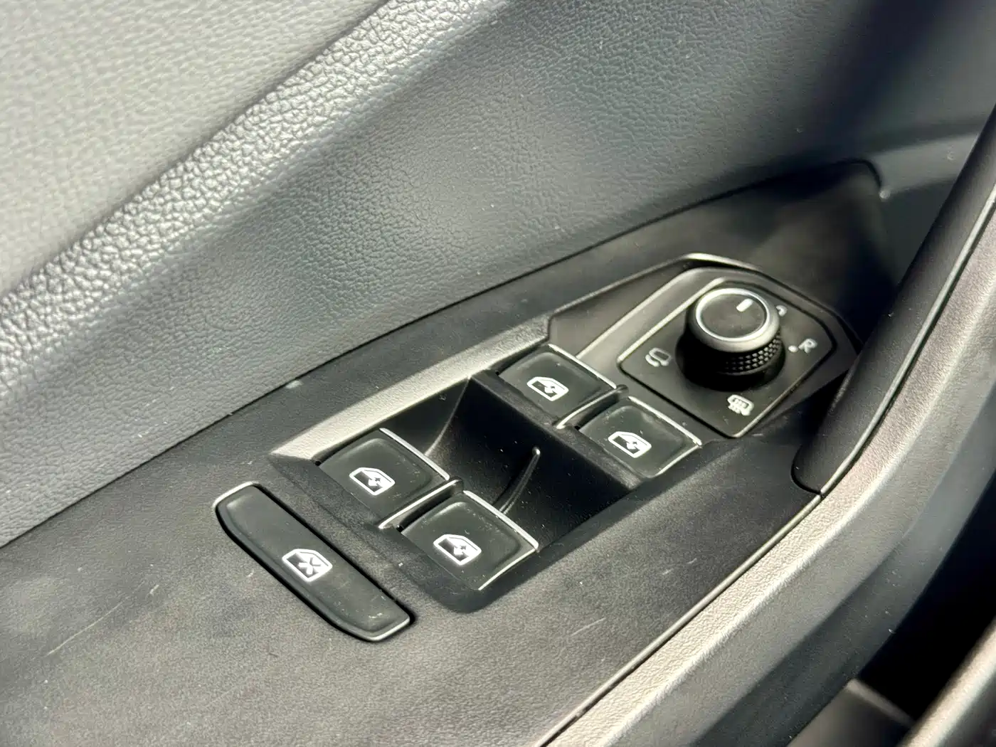 Volkswagen Sagitar, миниатюра 18