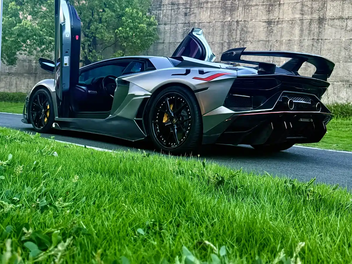 Lamborghini Aventador 2014 2011 LP 700-4