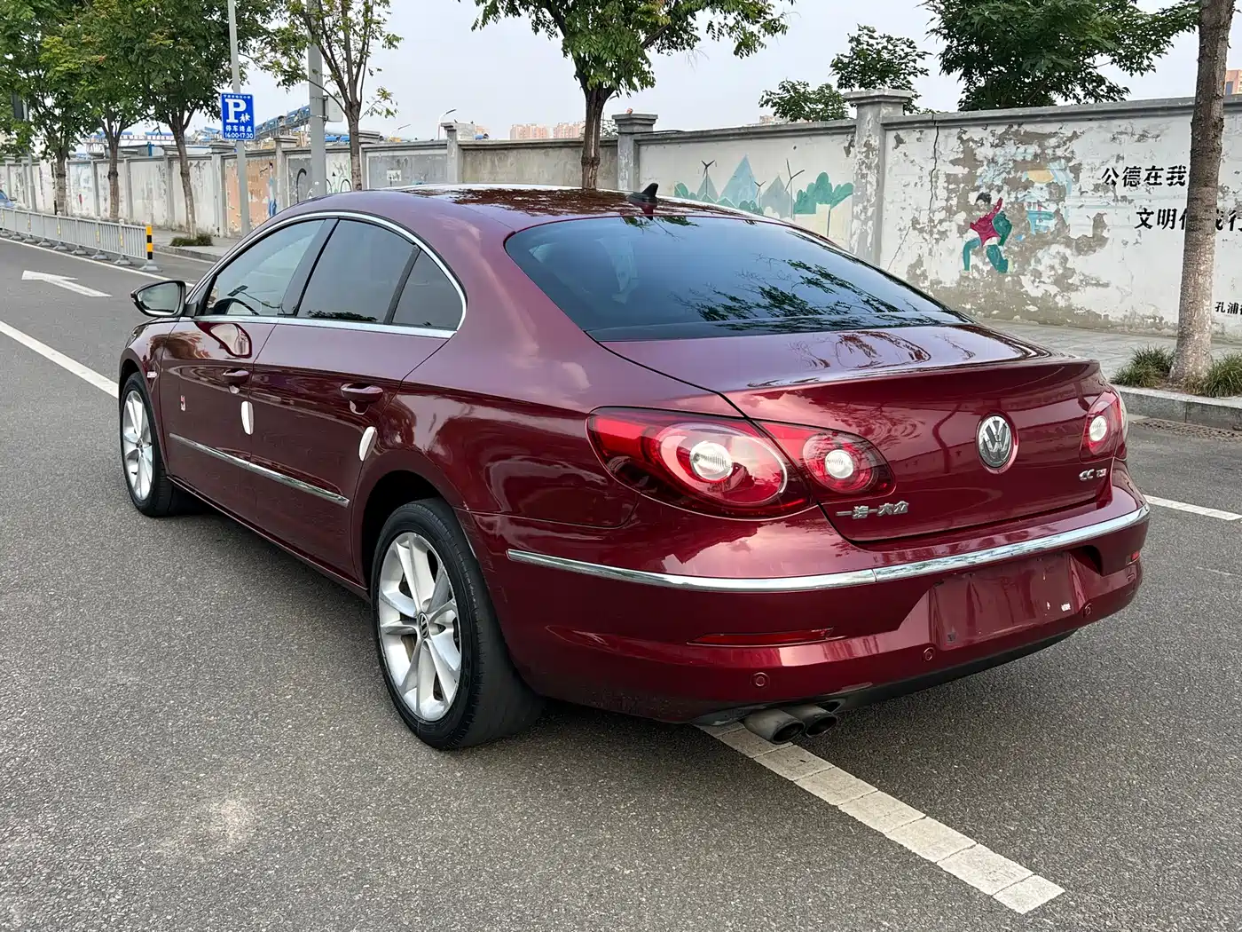 Volkswagen FAW-Volkswagen CC 2011 1.8TSI Luxury фото 13