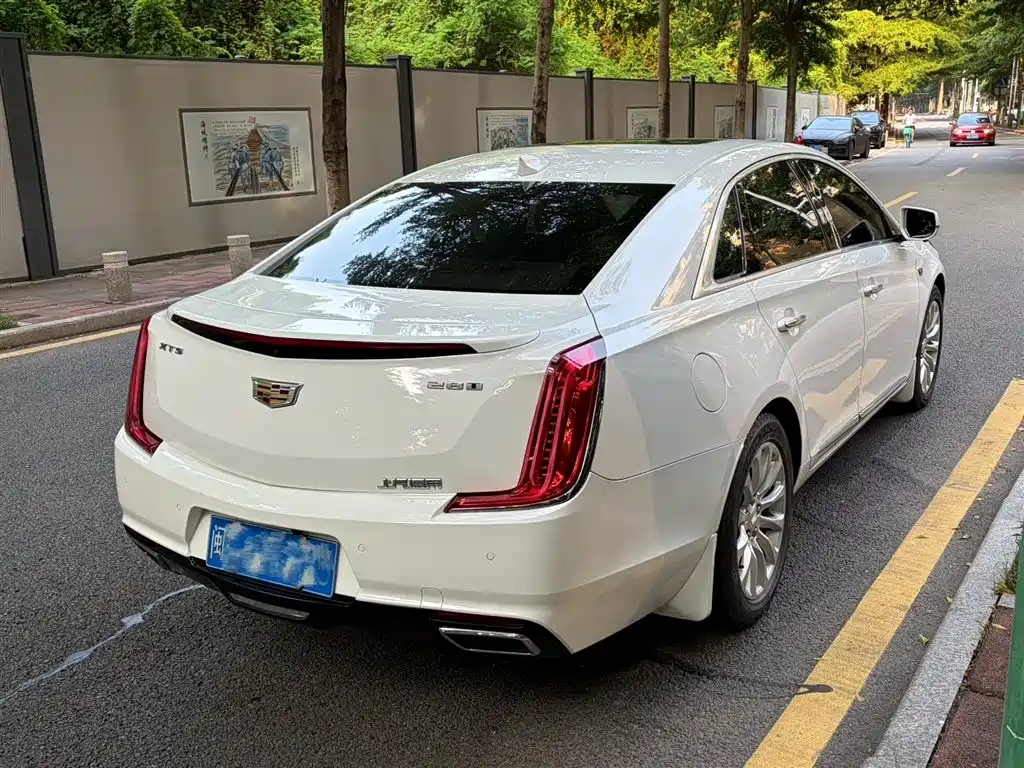 Cadillac XTS 2018 28T Technology фото 7