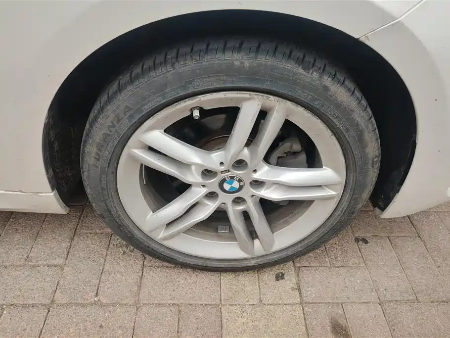 BMW 1 Series 2020 Model 120i M Sport Package фото 6