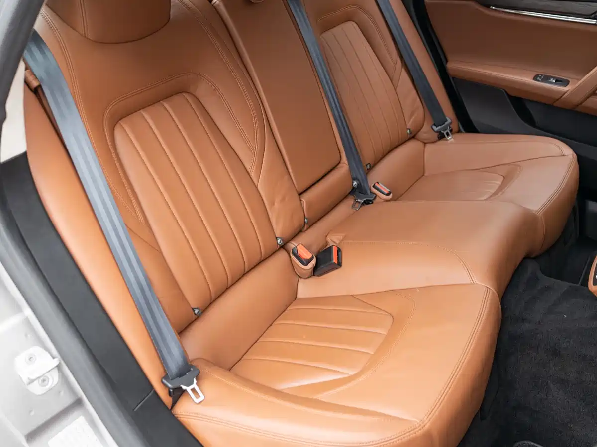 Фото 21 - Maserati Quattroporte