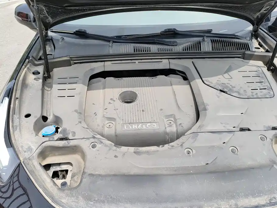 Lynk & Co 03 2019 2.0TD Auto Power Pro Version фото 10