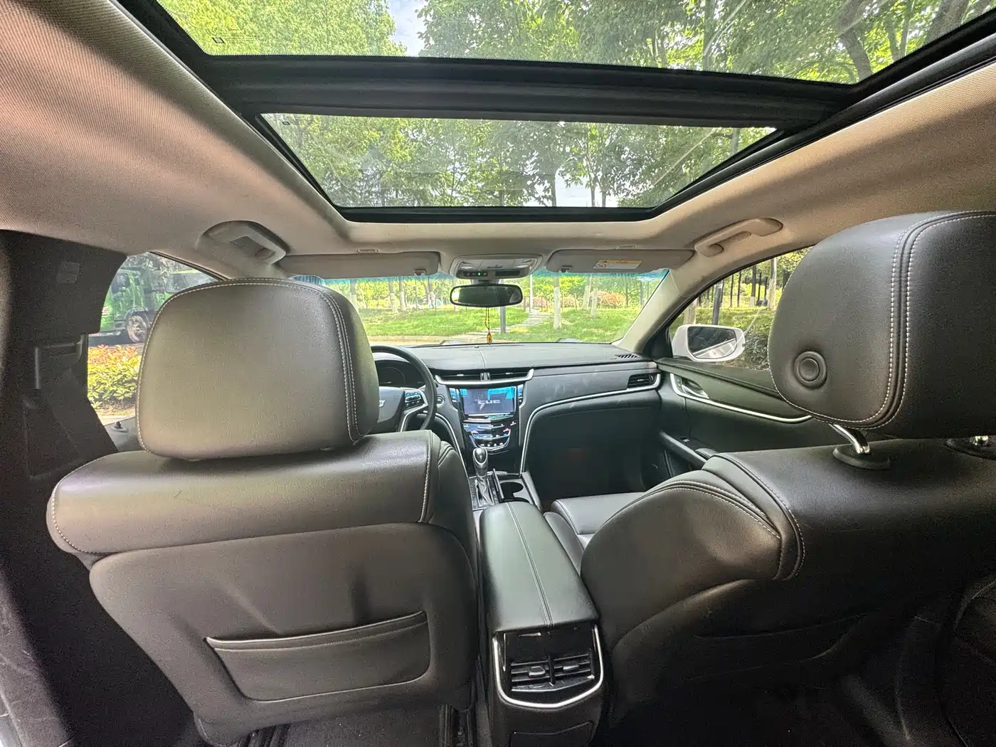 Cadillac XTS 2018 28T Luxury Model фото 9