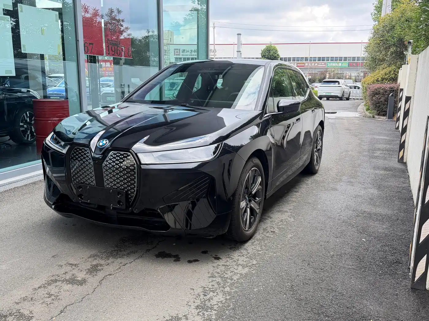 2026 BMW iX