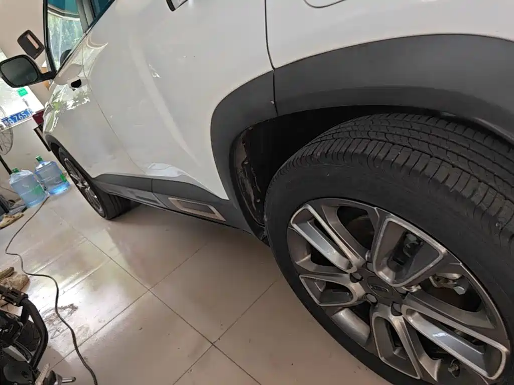 Фото 22 - Geely ICON