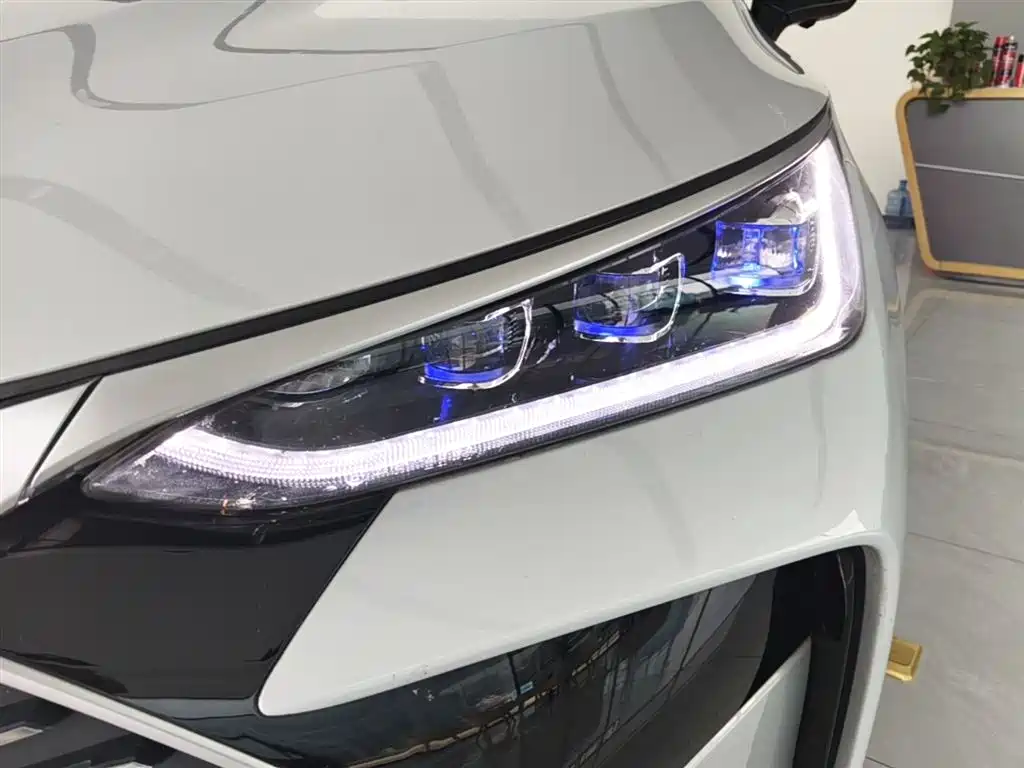 BYD Tang New Energy 2024 DM-i Honor Edition 112KM Premium фото 23