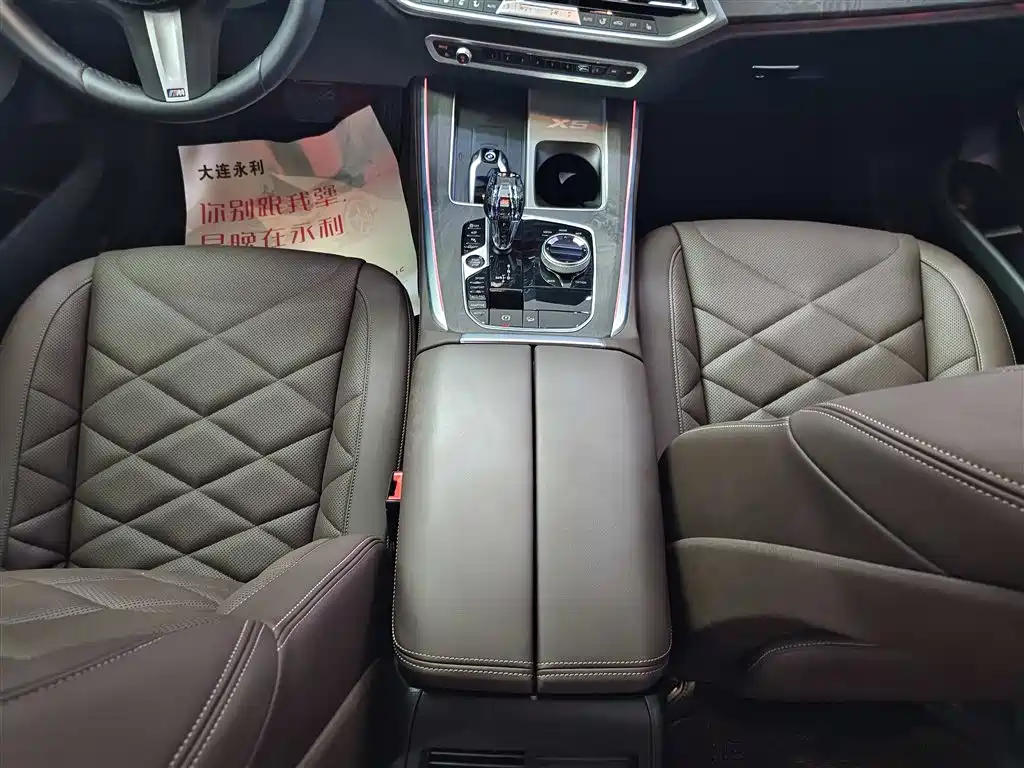 BMW X5 2022 xDrive 30Li Premium M Sport Package фото 15