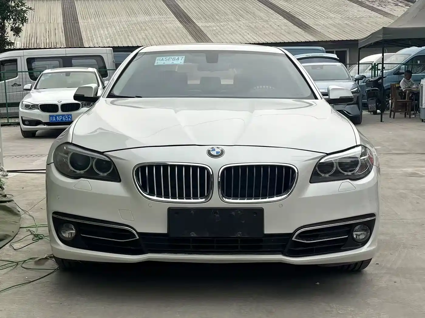 BMW 5 Series 2014 520Li Elegance фото 2