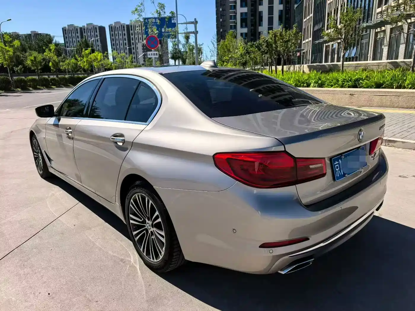 Фото 10 - BMW 5 Series