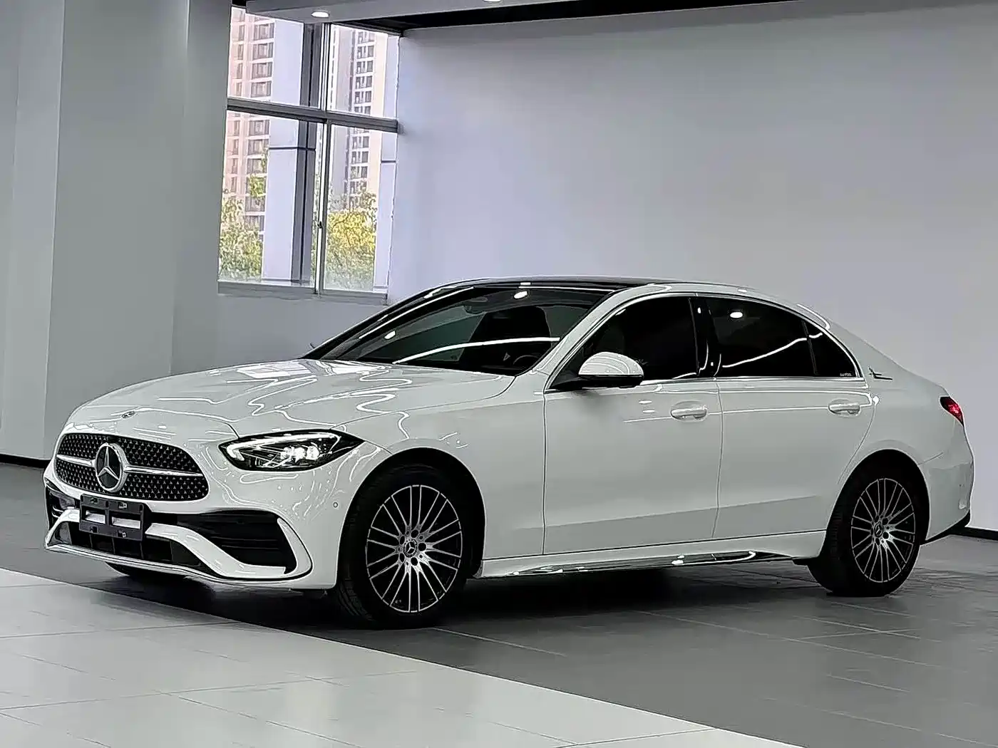 Mercedes-Benz C-Class 2024 C 260 L Sport фото 2