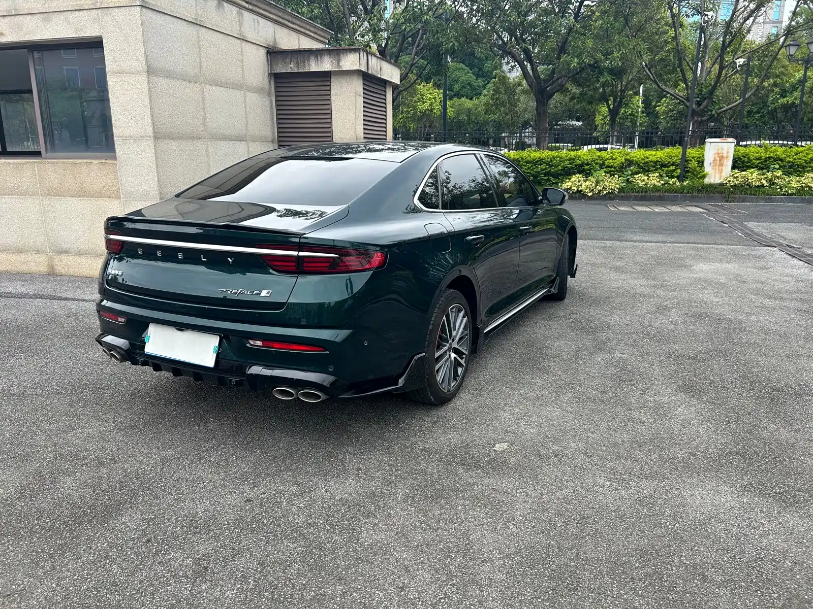 Фото 19 - Geely Preface