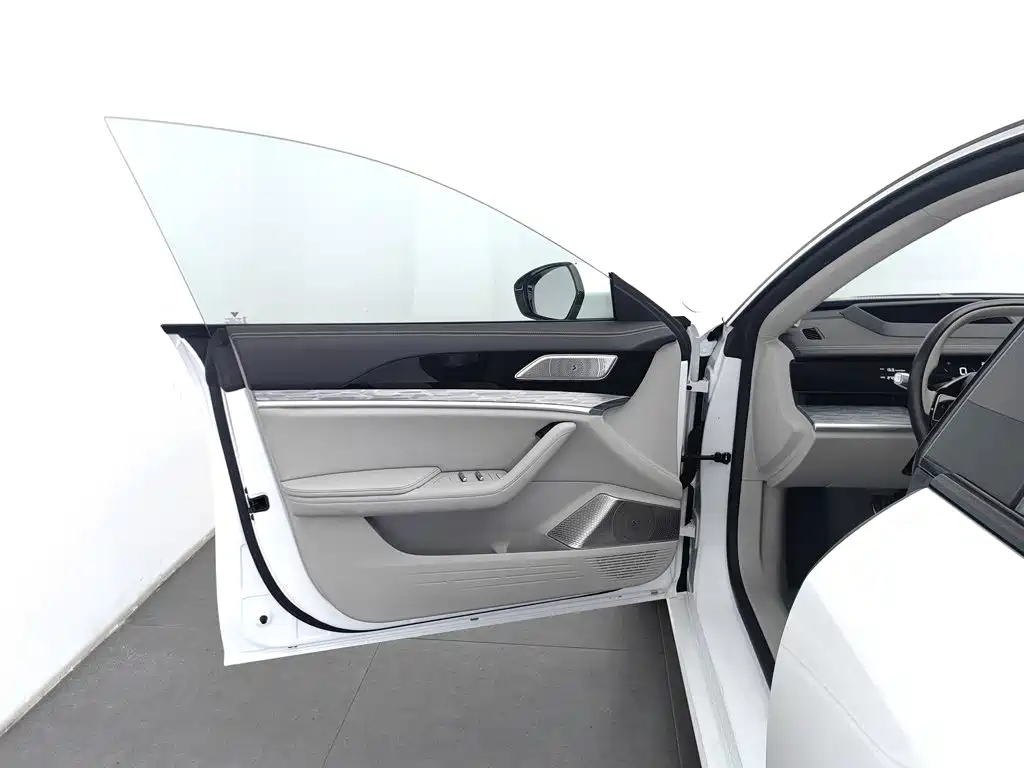 Nezha Auto Nezha S 2024 2024 Extended Range 1160 Edition