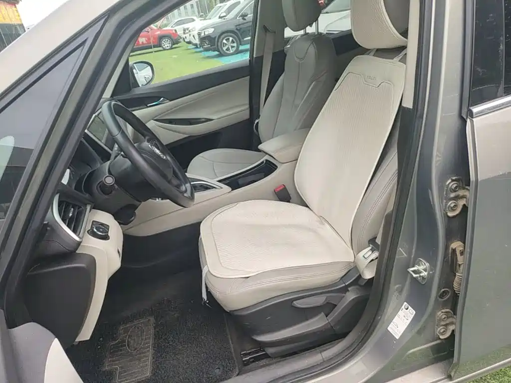 Buick GL6 2018 2018 18T 6-Seater Elite