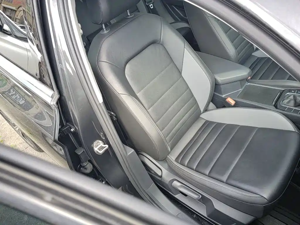 Volkswagen Sagitar, миниатюра 25