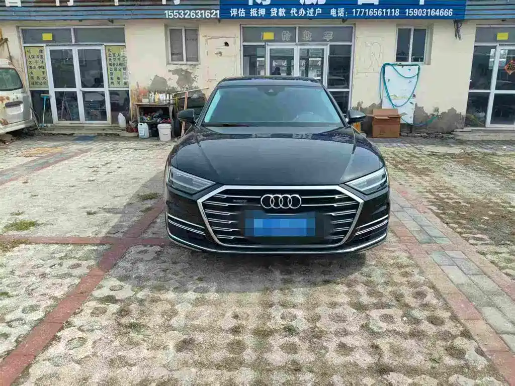 Audi A8 2021 A8L 50 TFSI quattro Comfort фото 2