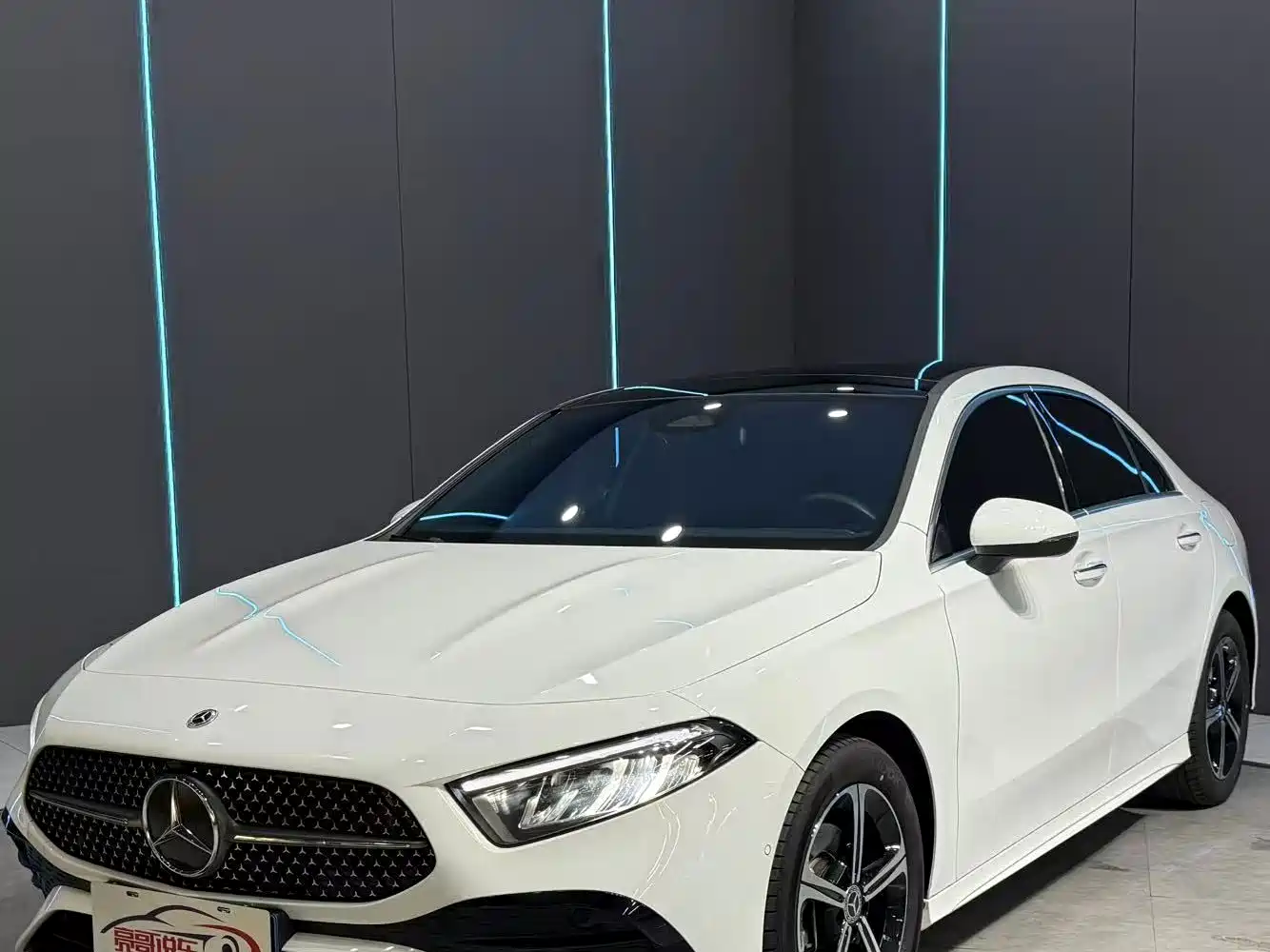 Mercedes-Benz A-Class 2025 2025 A 200 L Fashion Edition