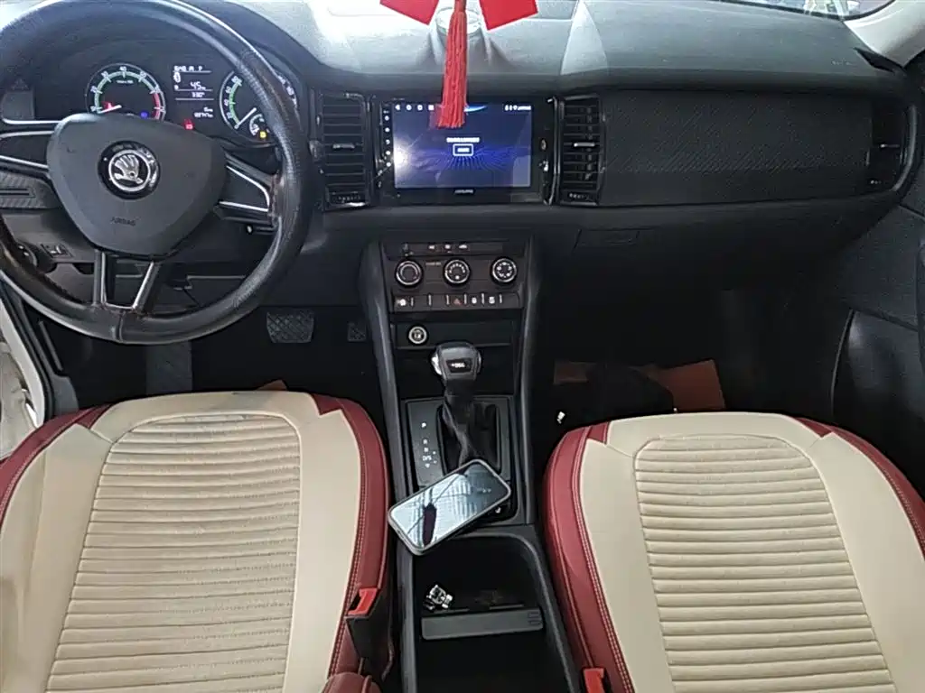 Škoda Kodiaq 2017 TSI330 5-seater 2WD Standard Edition фото 13