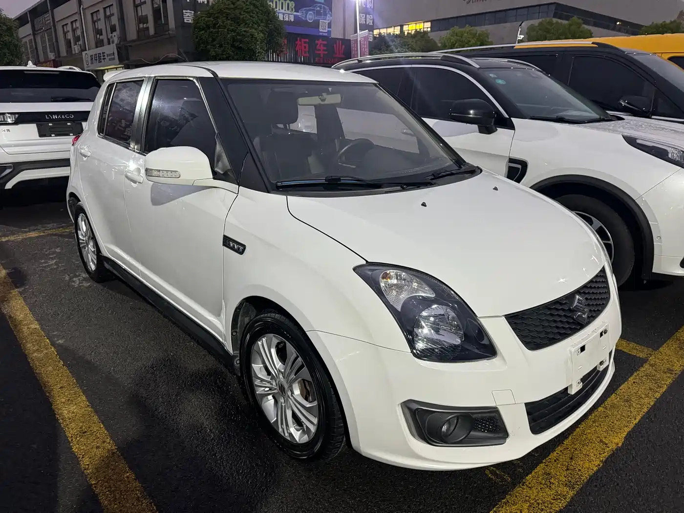 Suzuki Swift 2017 2016 1.5L Automatic Fashion Cool Edition