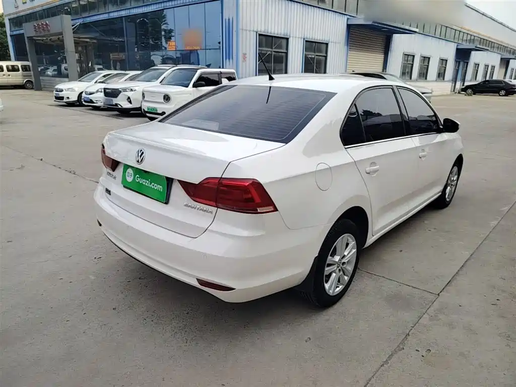Volkswagen Santana 2018 1.5L Manual Comfort Edition фото 7