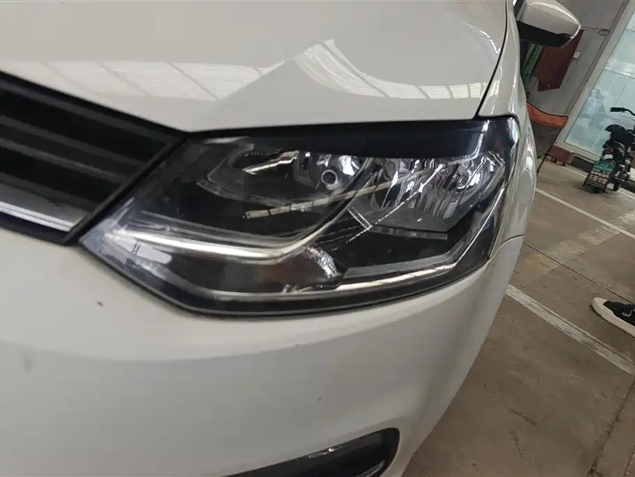 Volkswagen Polo 2018 1.5L Auto Comfort фото 5