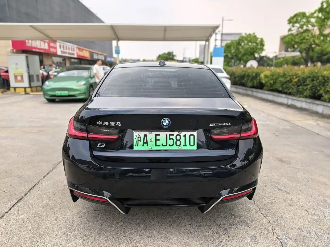 BMW i3 2024 eDrive 40 L Night Sport Package фото 11