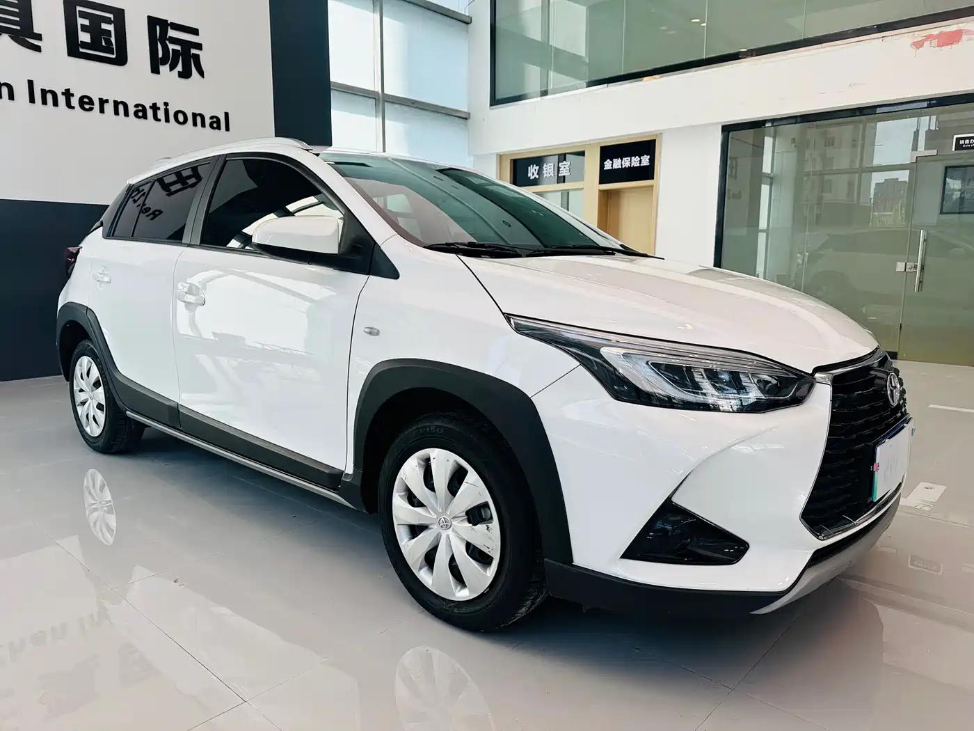 Toyota YARiS L Zhi Xuan 2022 Zhi Xuan X 1.5L CVT Leading PLUS Edition фото 3