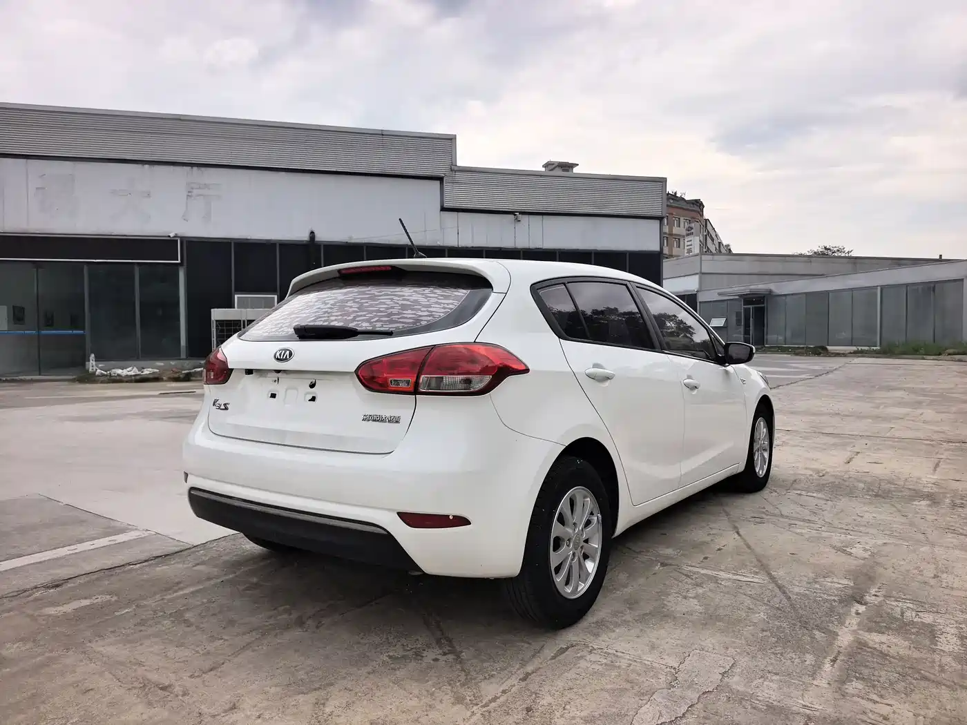 Kia K3S 2015 2014 1.6L Manual GL
