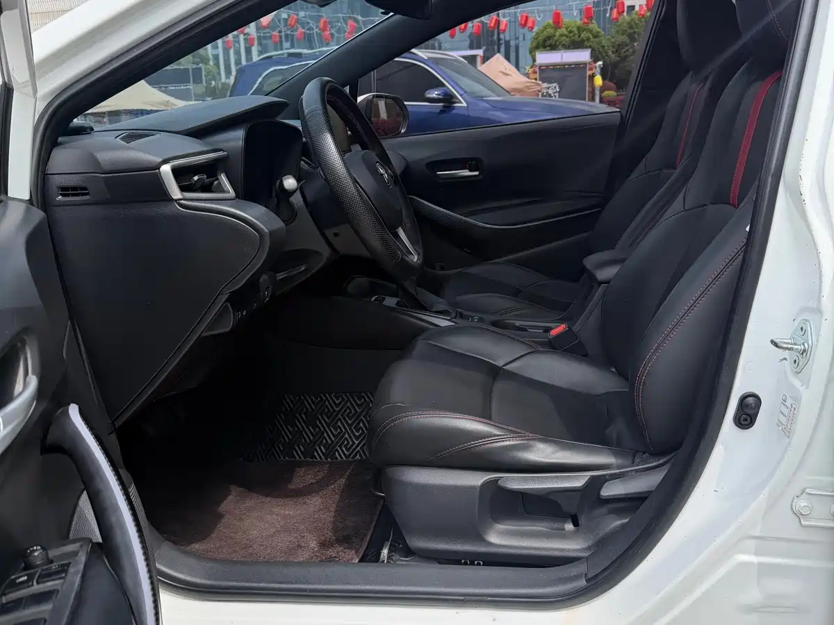 Toyota Levin 2023 Smart Hybrid 1.8L Sport Edition фото 4