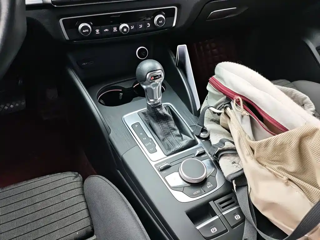 Фото 14 - Audi A3